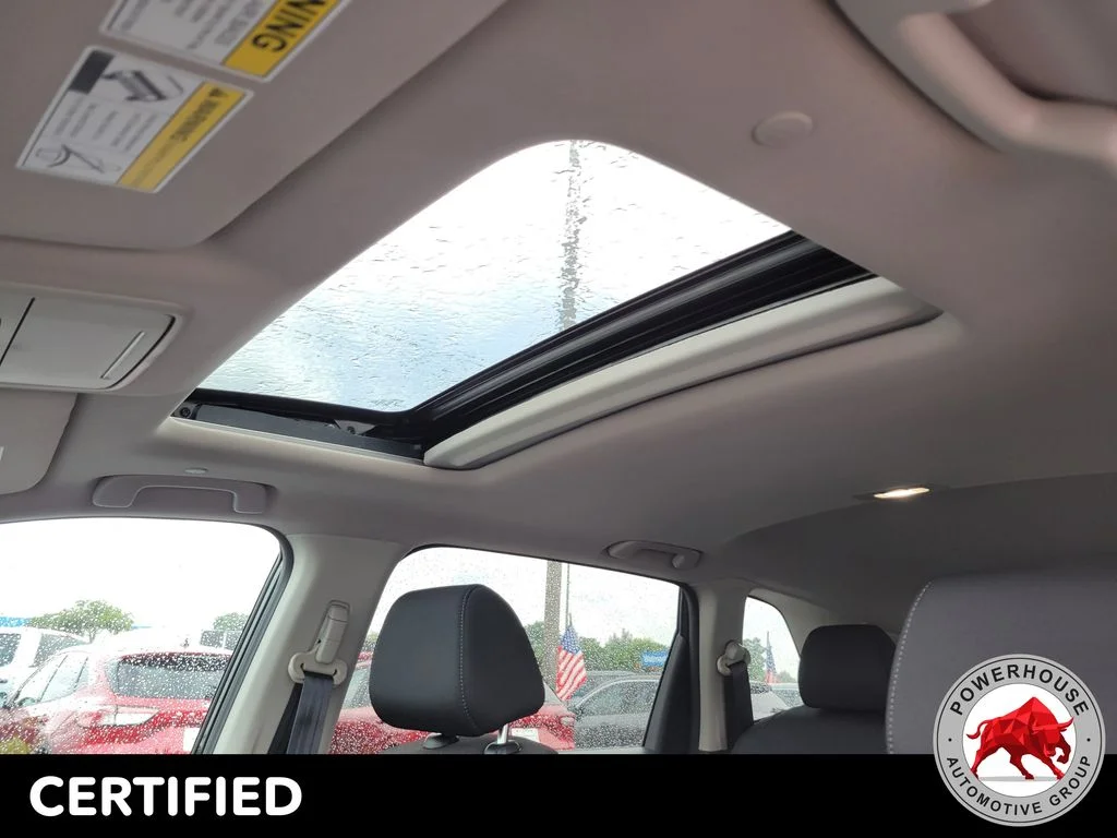 Used 2023  Honda EX image 22