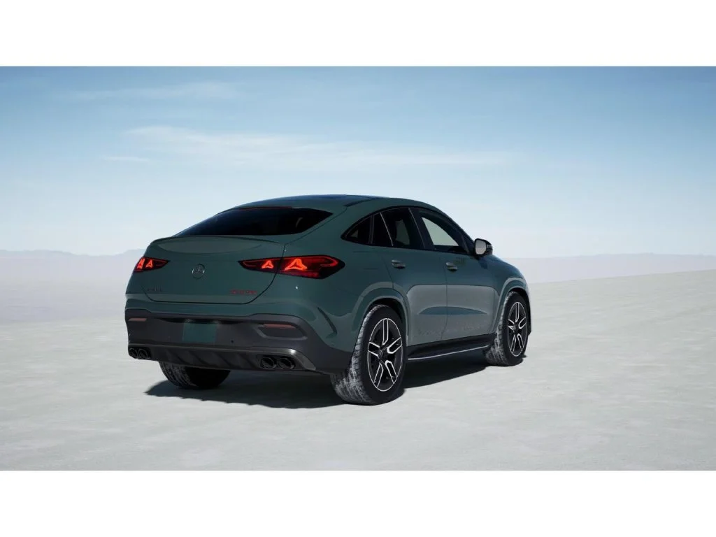 New 2027 Green Mercedes-Benz  image 22