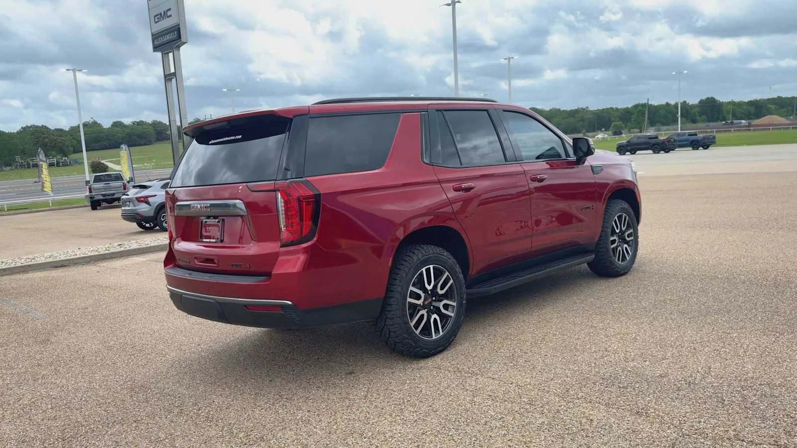 Used 2024 Volcanic Red Tintcoat GMC AT4 image 8