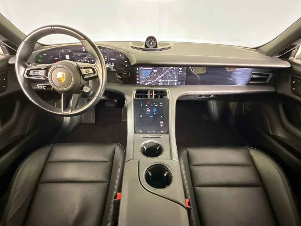 Used 2022 White Porsche  image 11