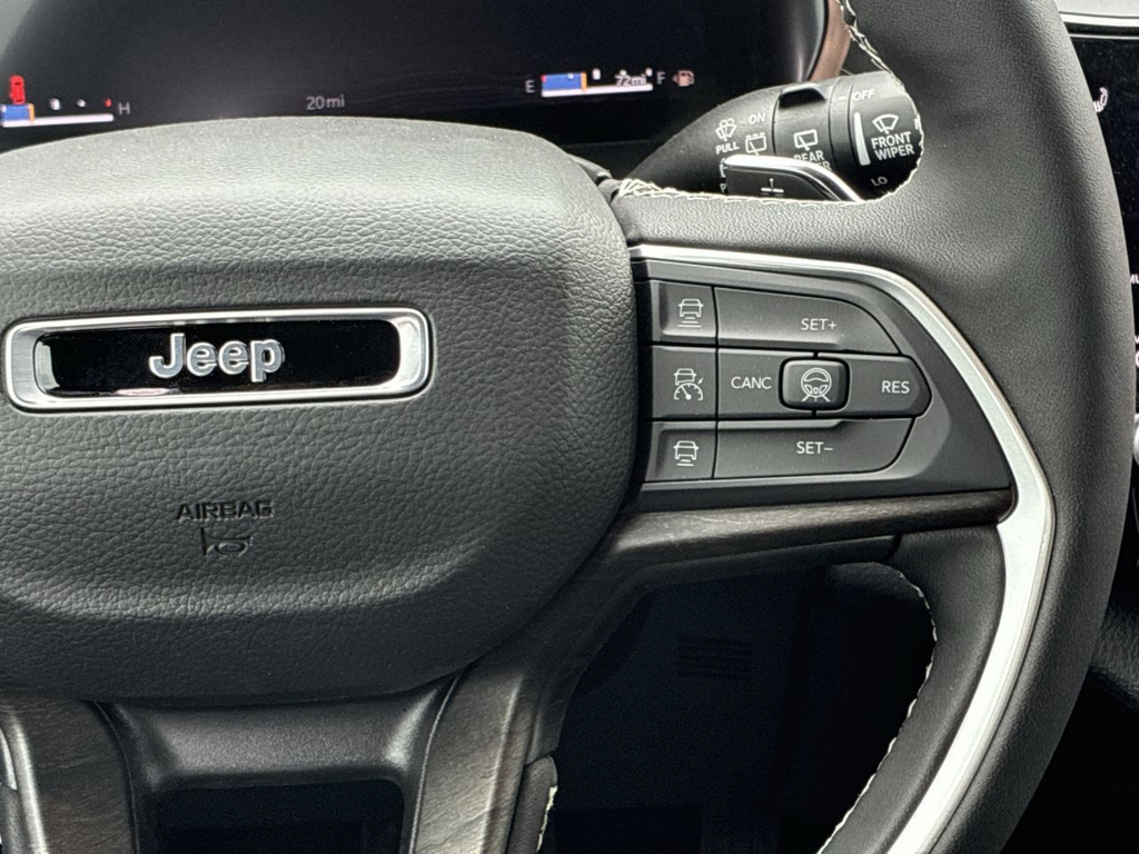 New 2026 Silver Zynith Jeep Limited image 32