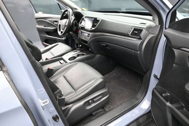 Certified Used 2023 Sonic Gray Pearl Honda AWD RTL image 61