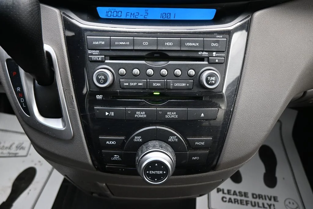 Used 2012  Honda Touring image 19