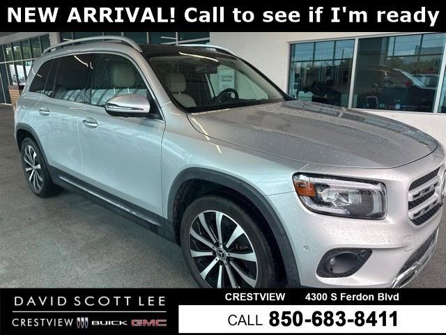 2021 Mercedes-Benz GLB GLB250's photo