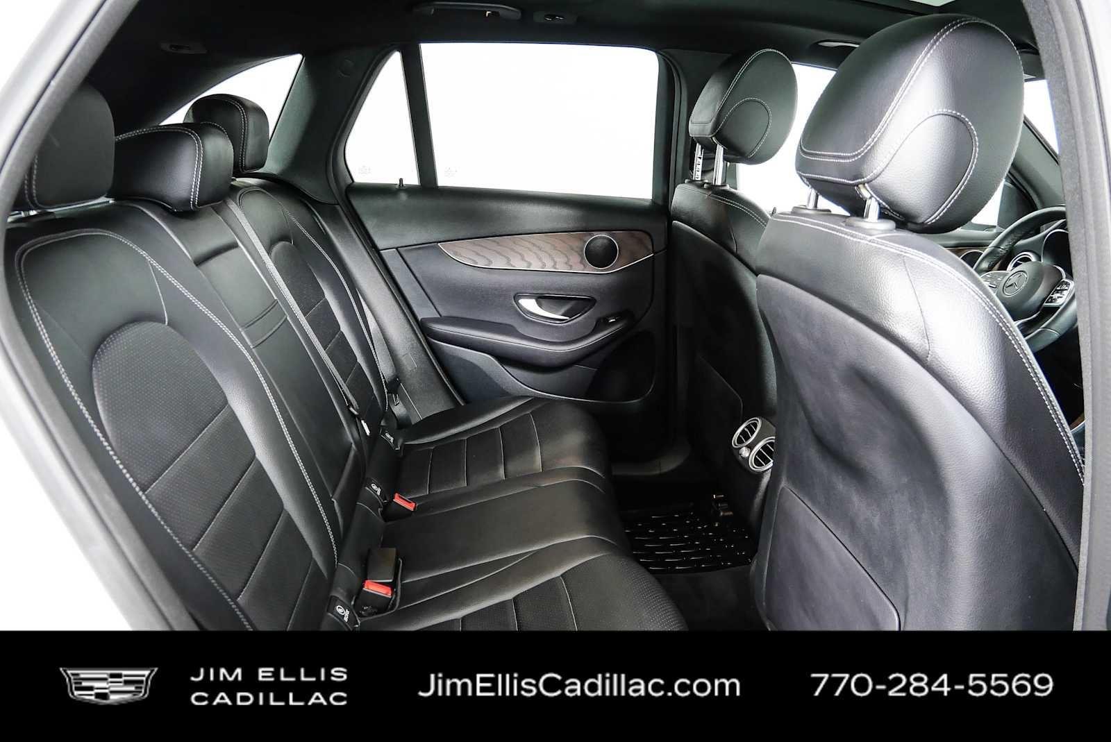 Used 2021  Mercedes-Benz GLC 300 image 21