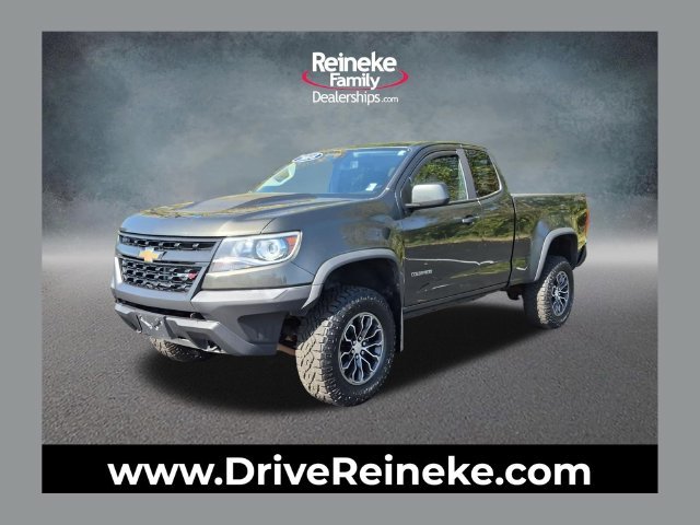 Deepwood Green Metallic 2018 Chevrolet Colorado Pickup Truck Four-Wheel Drive