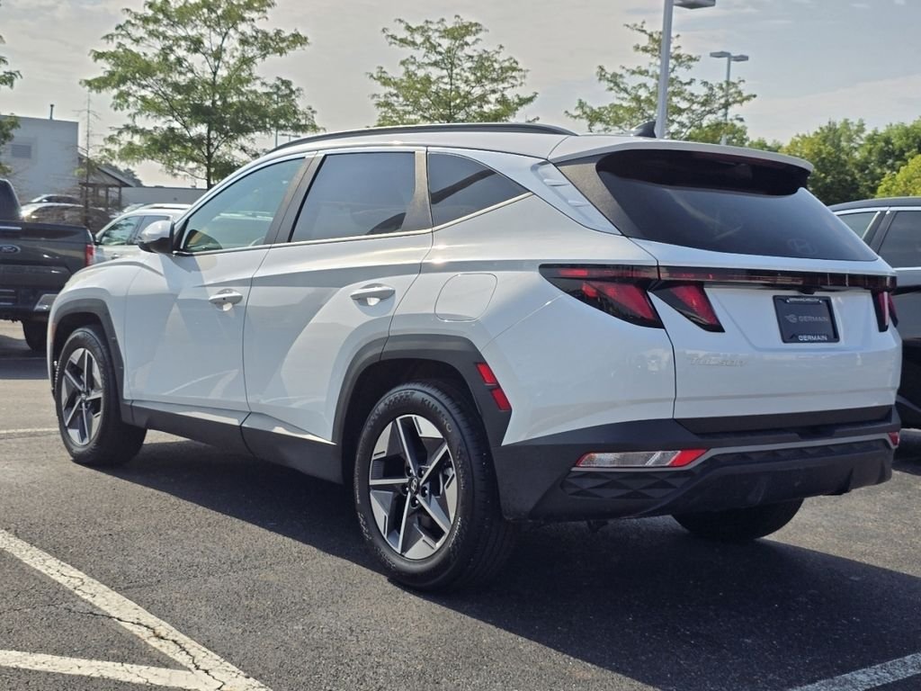 Used 2026 White Hyundai SEL image 5