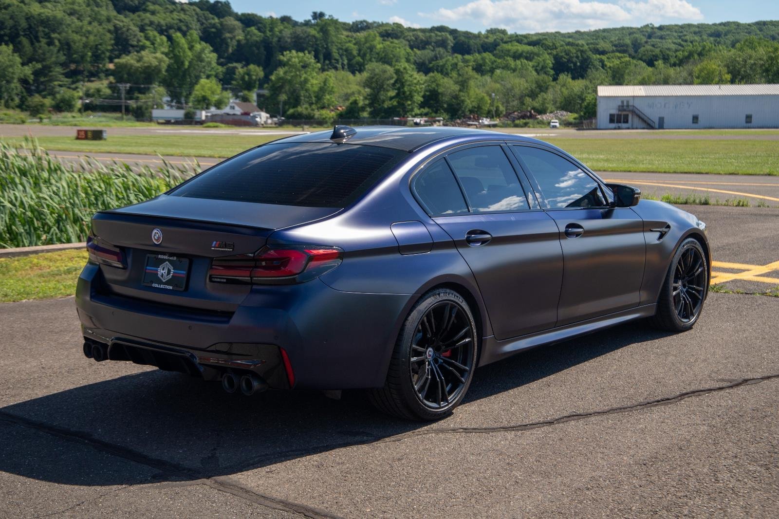 Used 2023 BLUE BMW  image 7