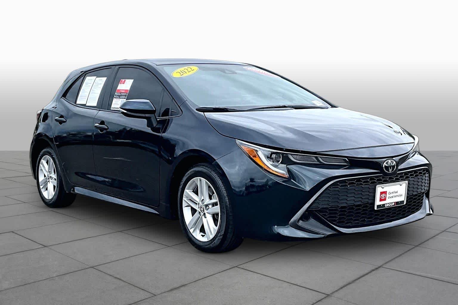 Certified Used 2022 Galactic Aqua Mica Toyota SE image 2