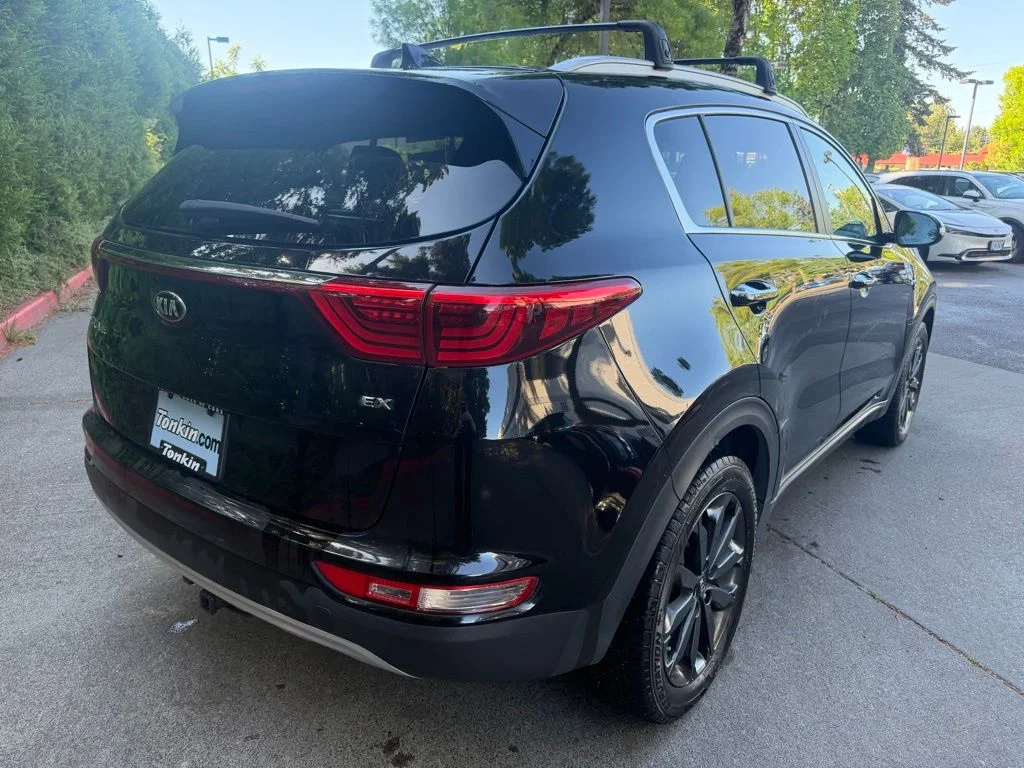 Used 2019 Black Cherry Kia EX image 4