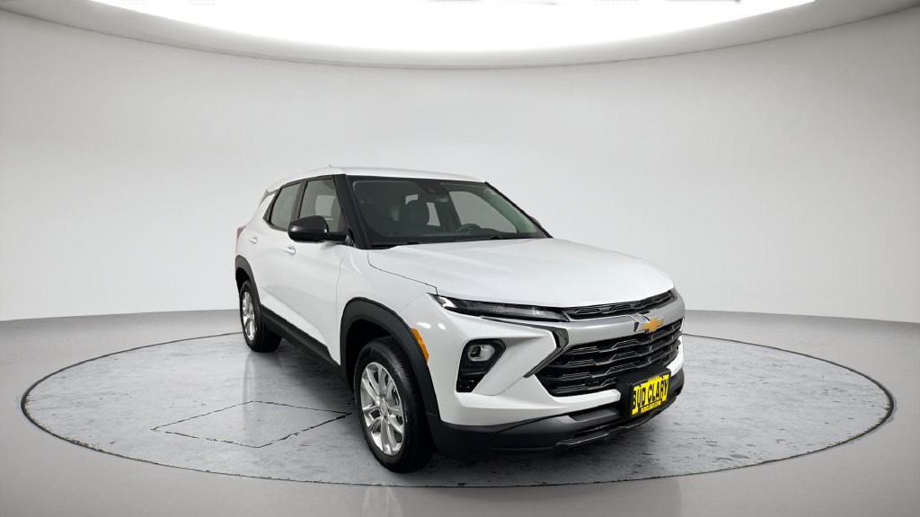New 2026 Summit White Chevrolet LS image 3