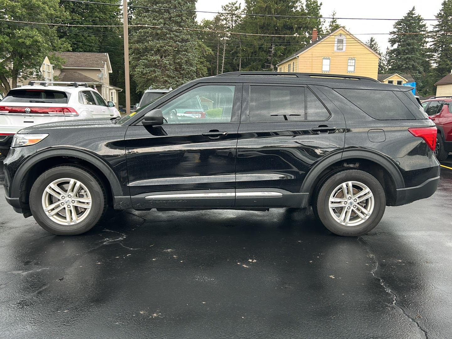 Used 2023 Agate Black Ford XLT image 4