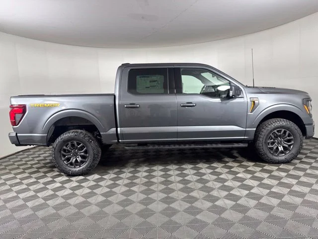 New 2026 Carbonized Gray Metallic Ford Tremor image 2