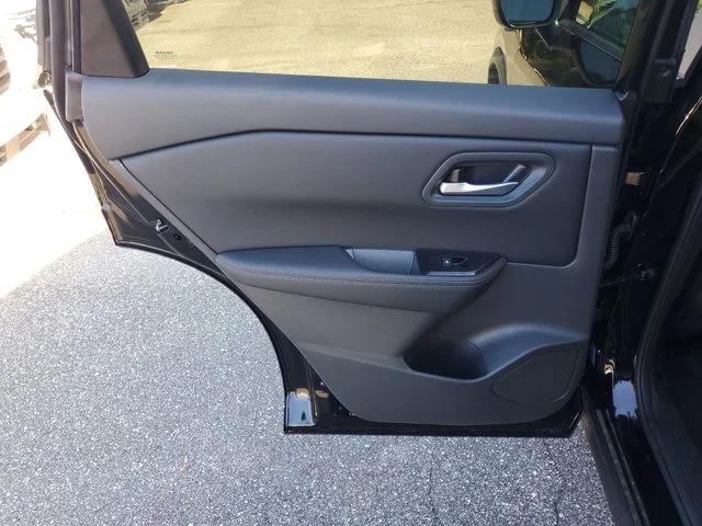 2026 Nissan Rogue SV - Photo 26