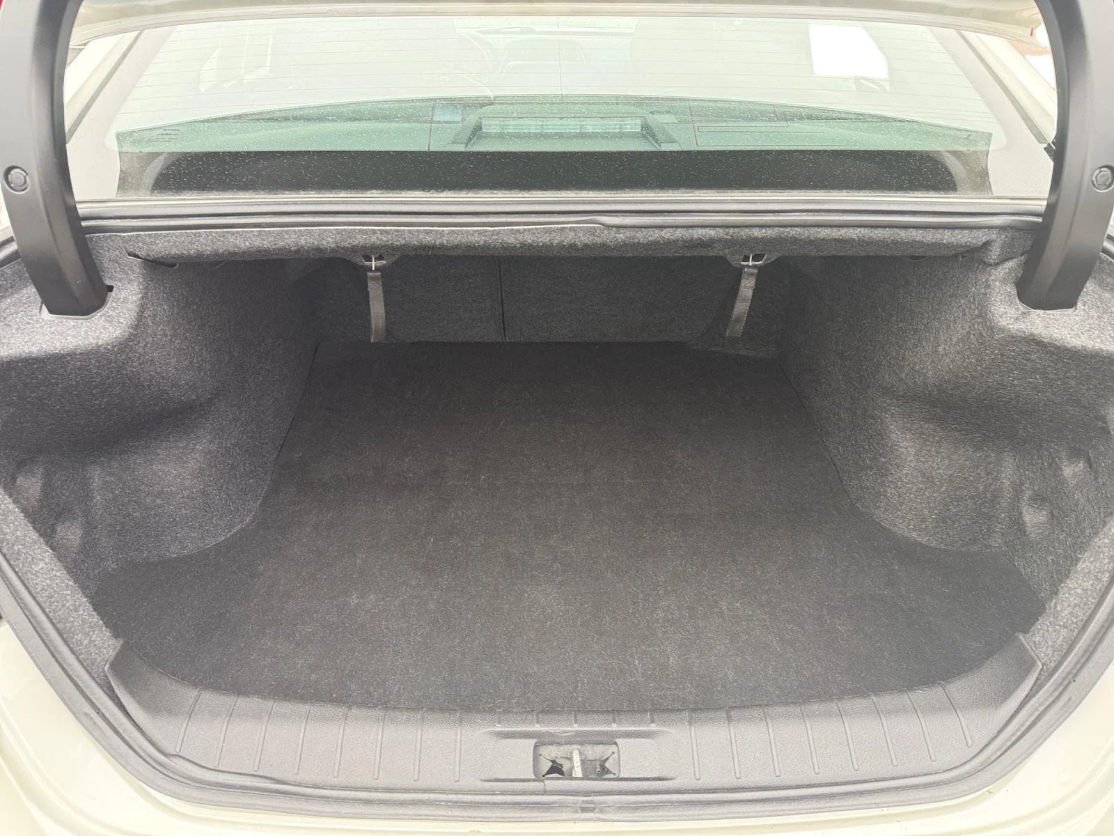 Used 2023  Nissan 3.5 SL image 23