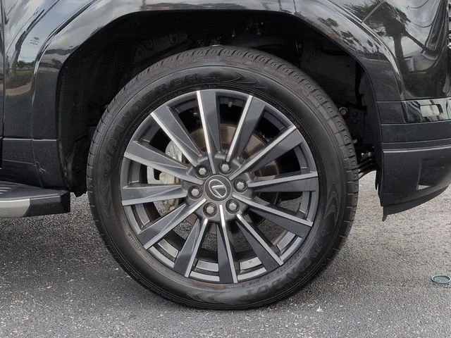 Certified Used 2024 Caviar Lexus 550 Luxury image 11