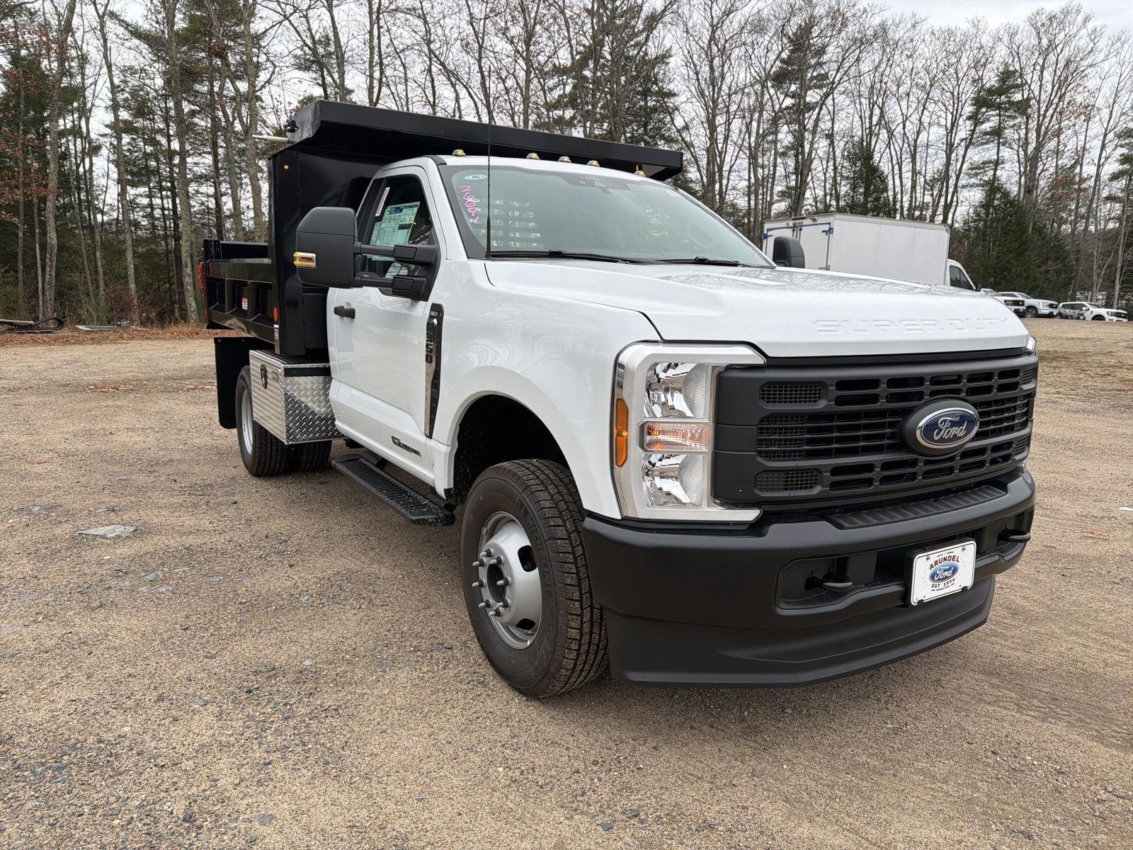 2026 Ford F-350 Super Duty Chassis Cab
