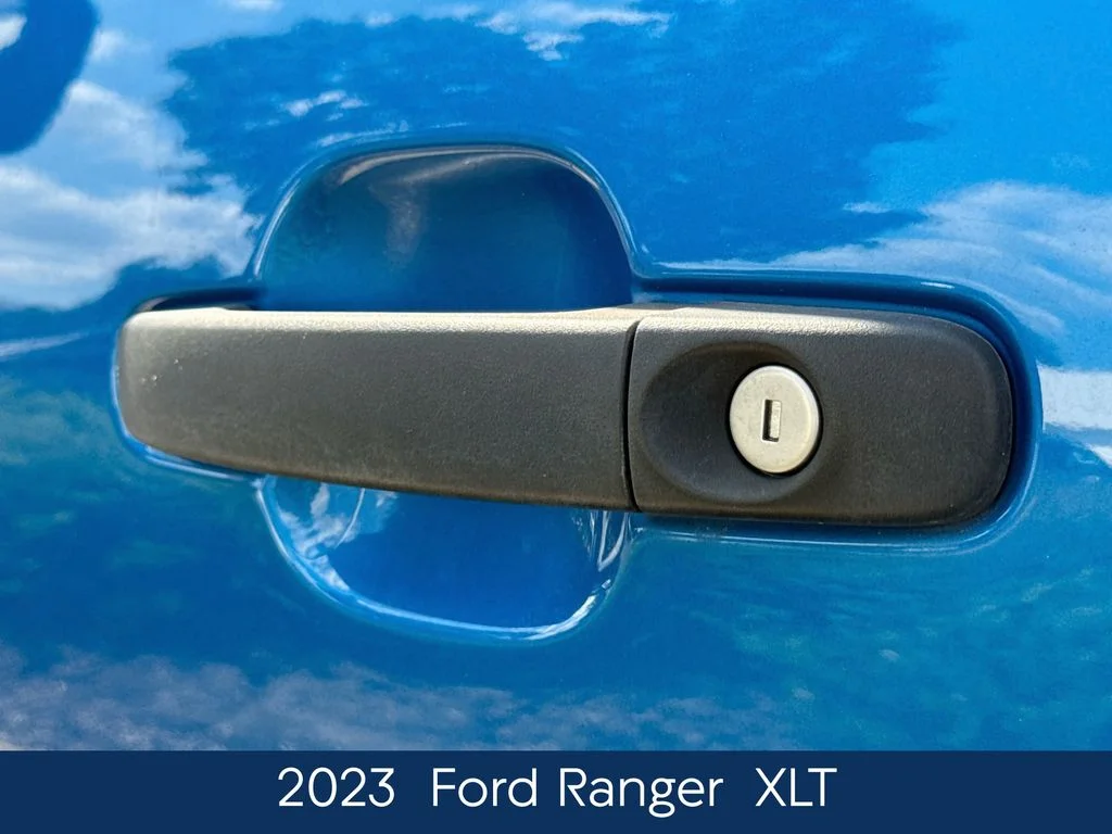 Used 2023 Blue Ford XLT image 12