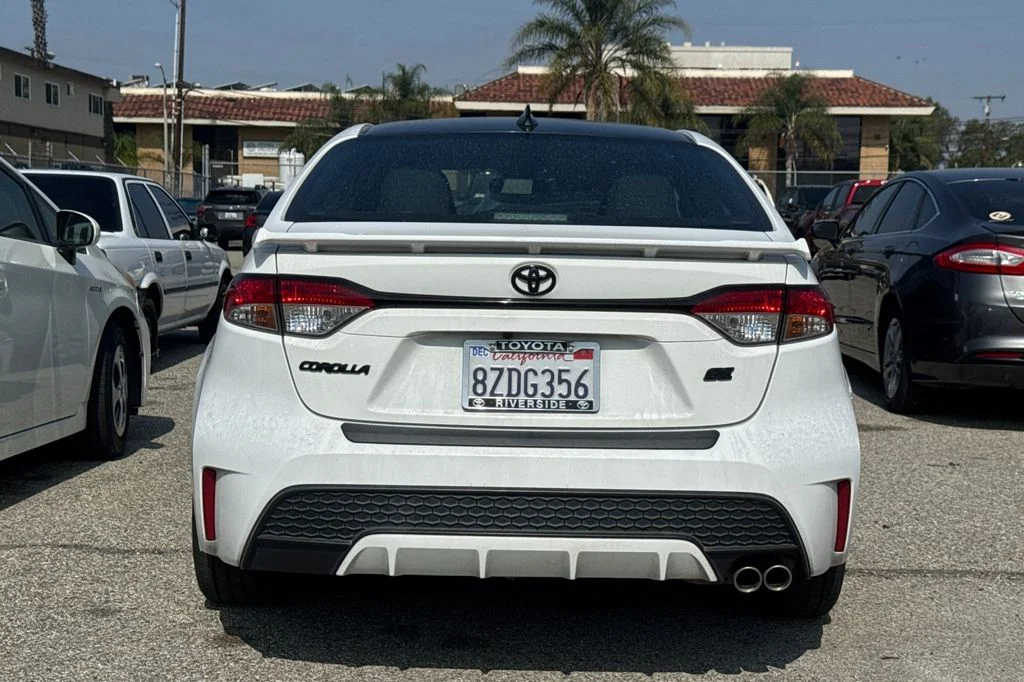 Used 2022 White Toyota SE image 6