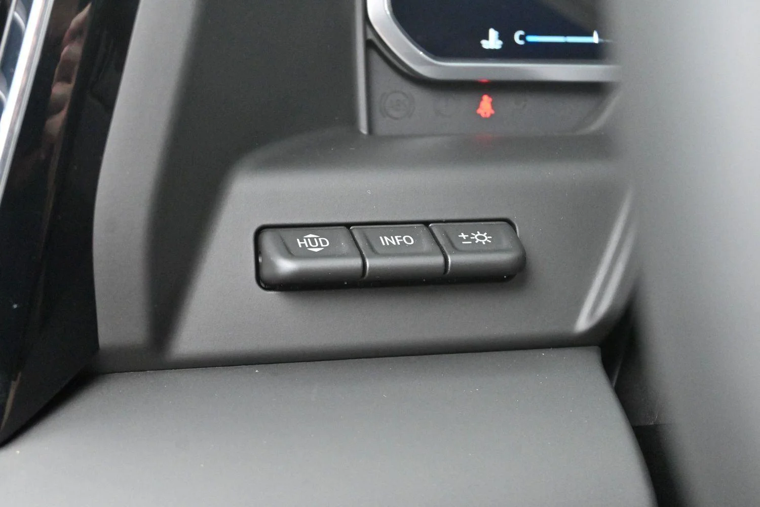 Used 2026 Summit White GMC Denali image 29