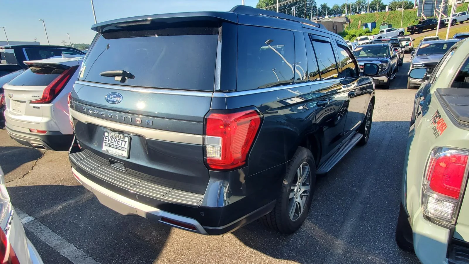 Used 2024 Stone Blue Metallic Ford XLT image 10
