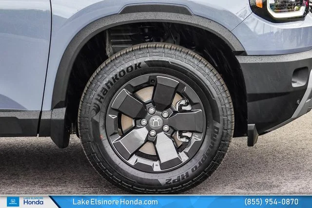 New 2026 Sonic Gray Pearl Honda RTL image 8