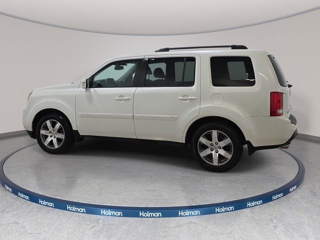 Used 2015 Diamond White Pearl Honda Touring image 9