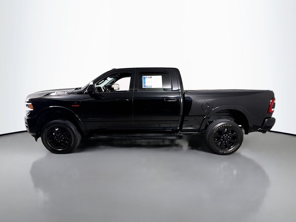 Used 2019 Diamond Black Crystal Pearlcoat Ram Laramie image 10
