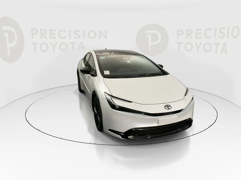 New 2026 Wind Chill Pearl Toyota Nightshade Edition AWD image 5