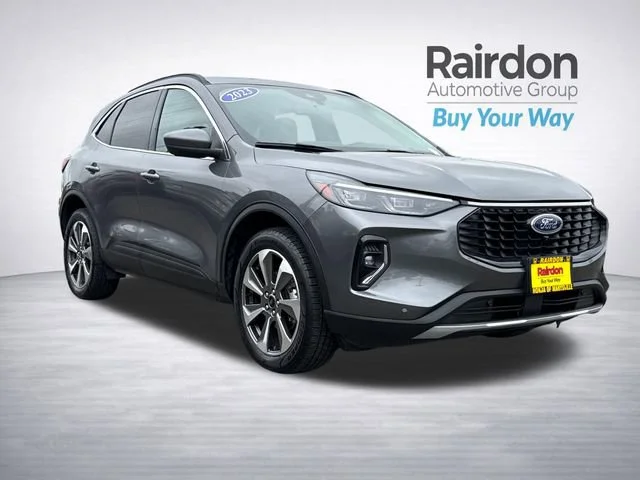 2023 Ford Escape Platinum AWD's photo