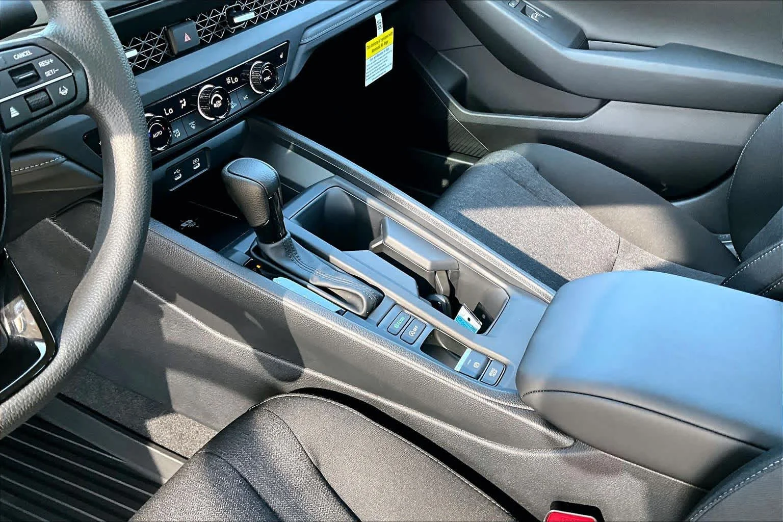New 2026 Urban Gray Pearl Honda SE image 7