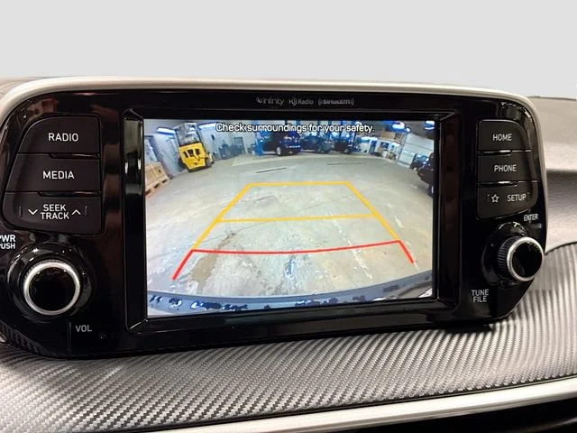 Used 2020  Hyundai Sport image 11