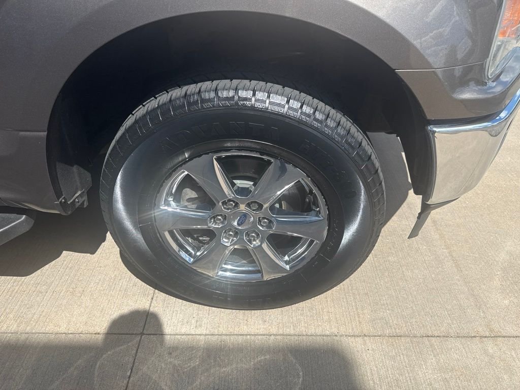 Used 2018  Ford XLT image 7