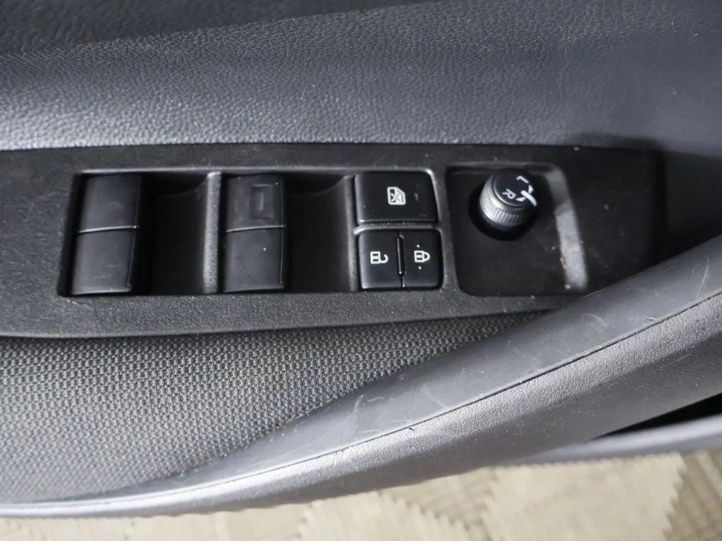 Used 2025 Silver Toyota LE image 32