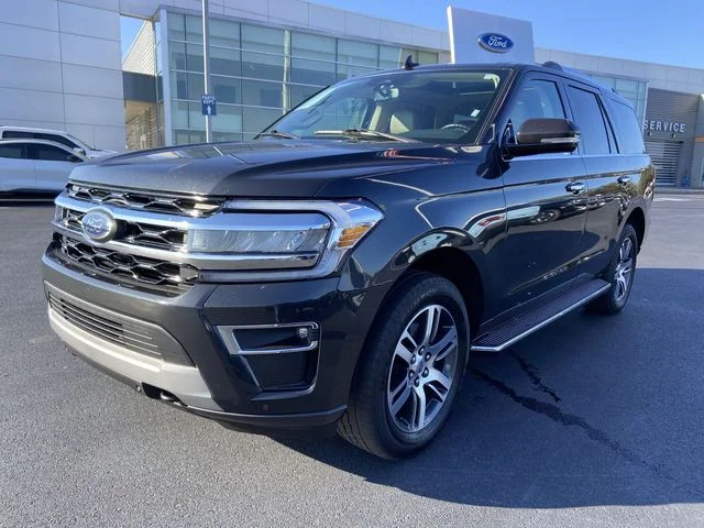 2023 Ford Expedition Limited 4X4's photo
