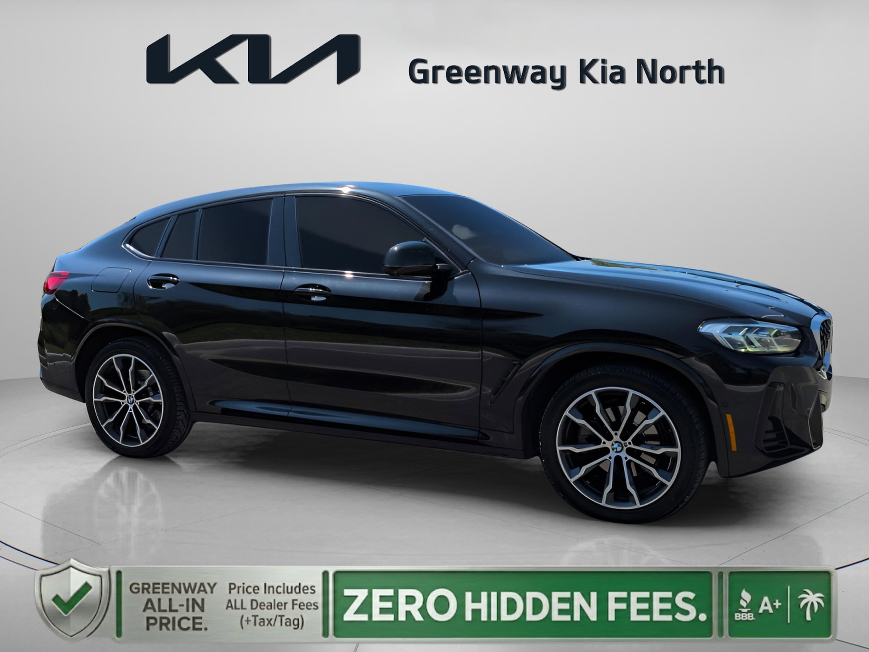 2023 BMW X4 xDrive30i's photo