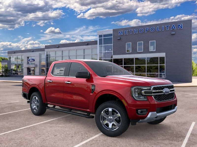 New 2025 Ruby Red Metallic Tinted Clearcoat Ford XLT image 7