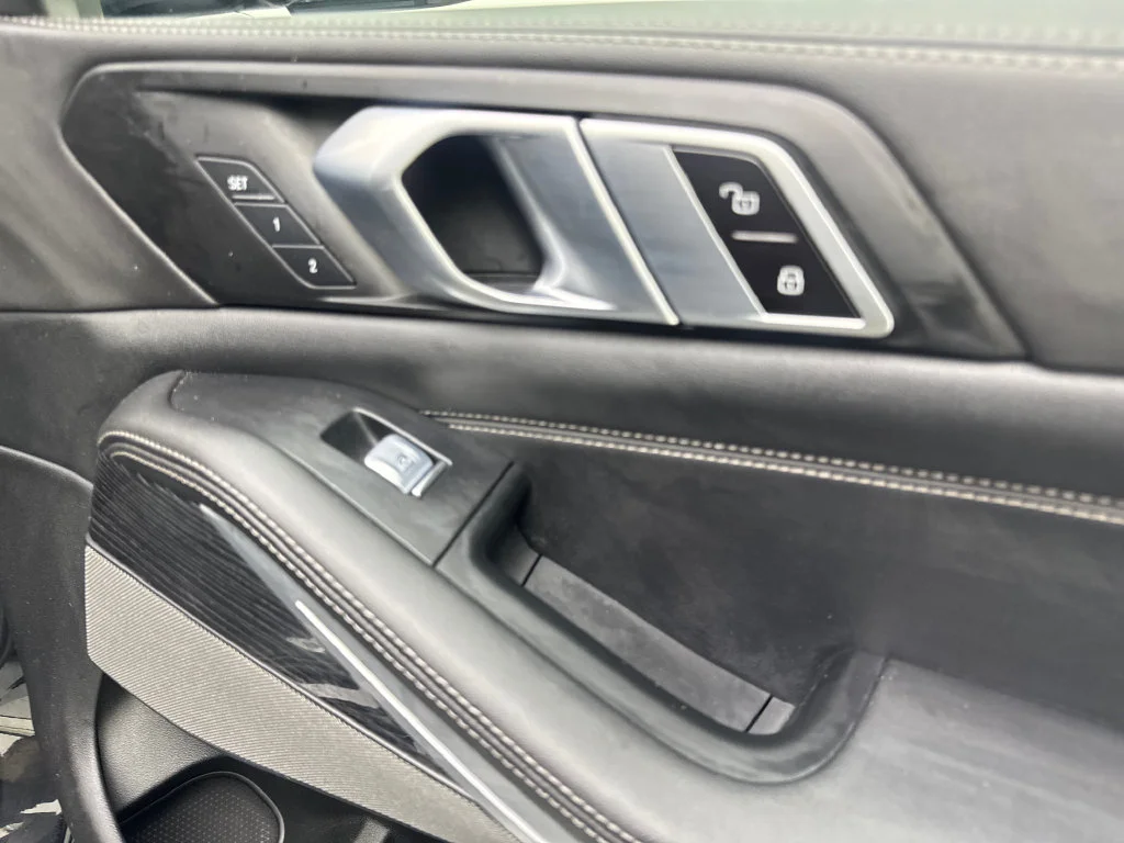 Used 2023 Black BMW xDrive40i image 56