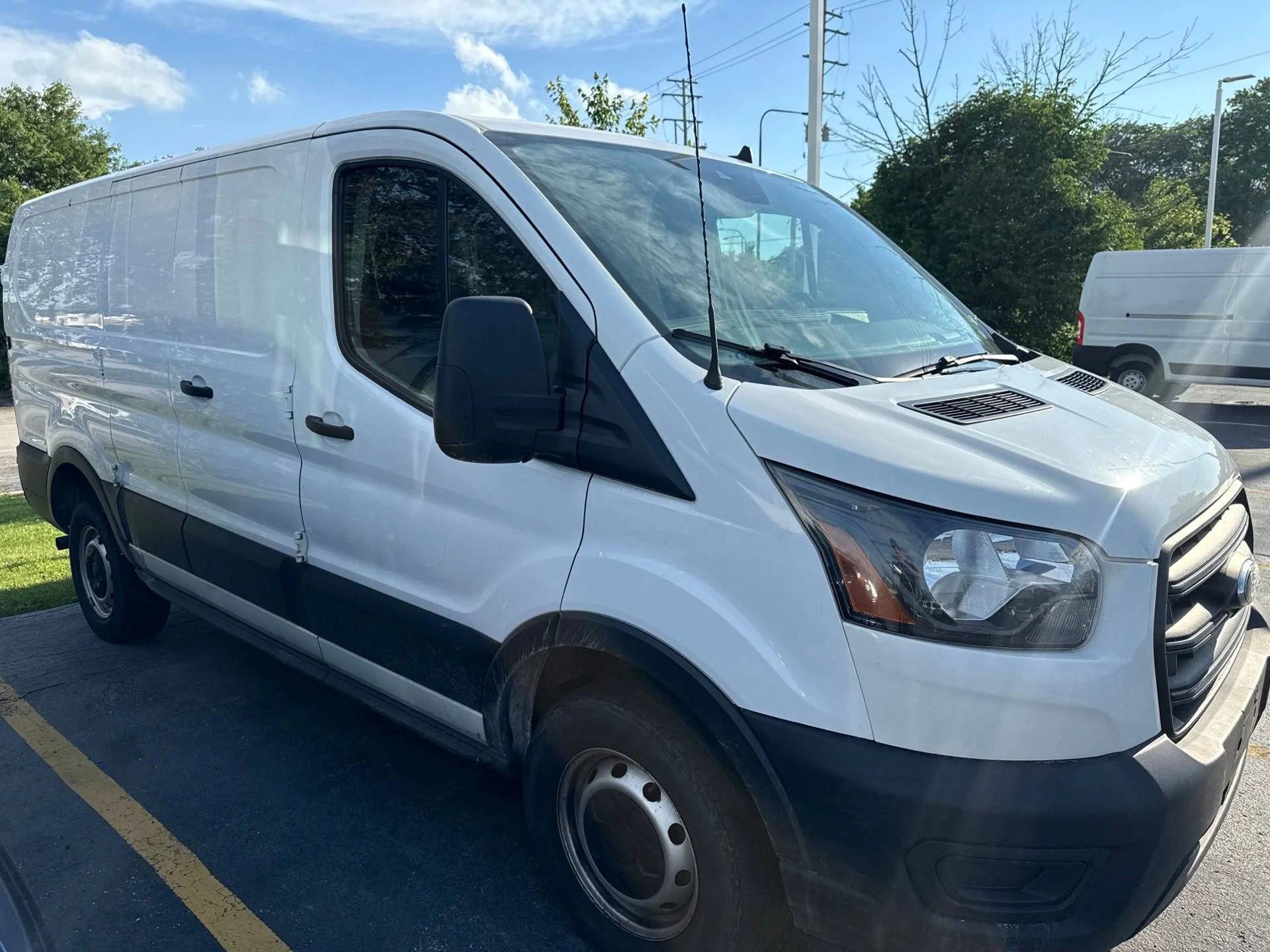 Used 2020 White Ford T250 image 7