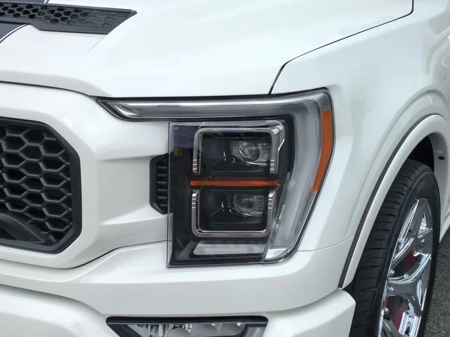 Used 2023 White Ford Lariat image 9