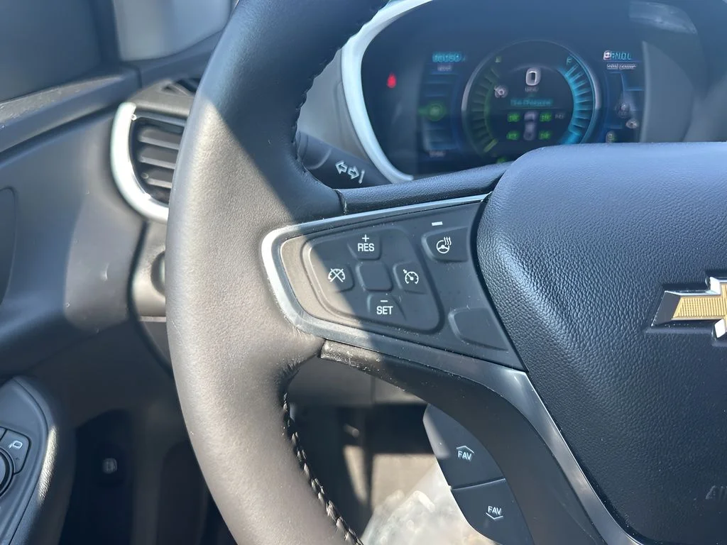 Used 2017 Gray Chevrolet LT image 13