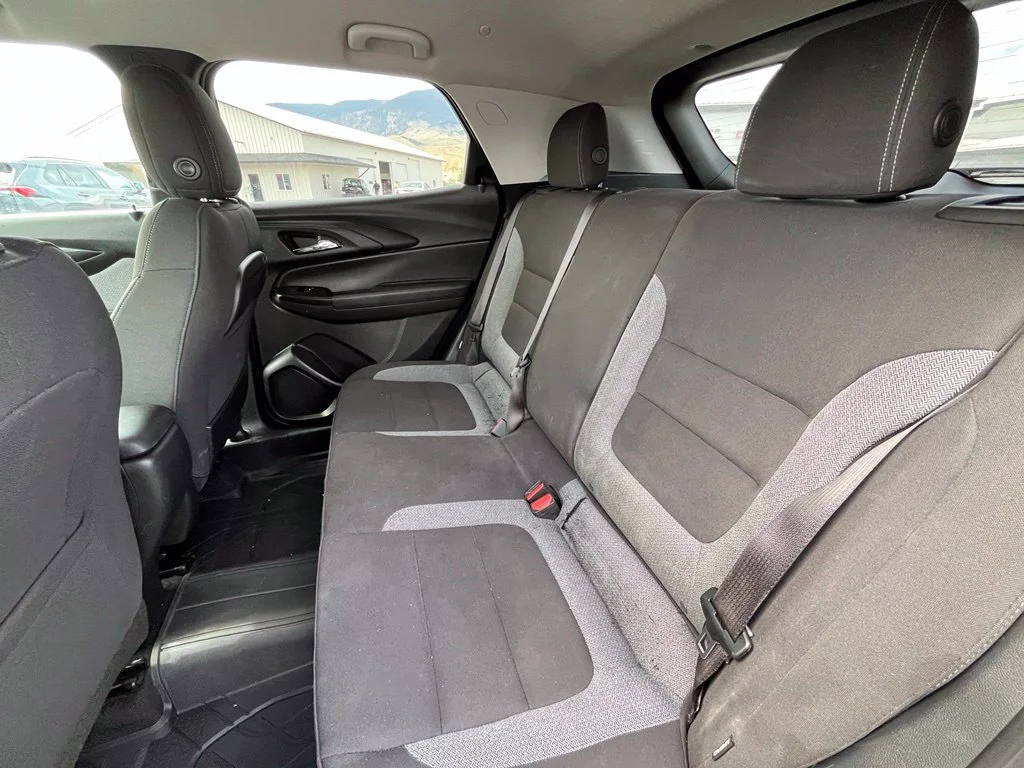Used 2024 Sterling Gray Metallic Chevrolet LT image 13