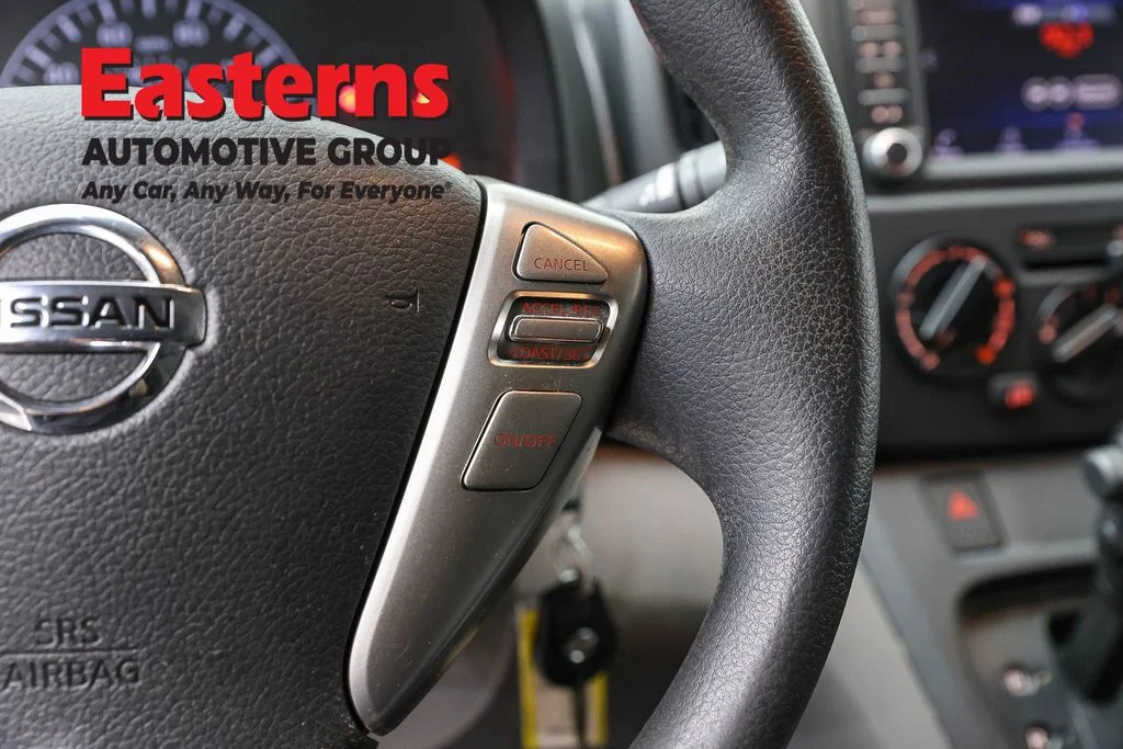 Used 2020 White Nissan SV image 15