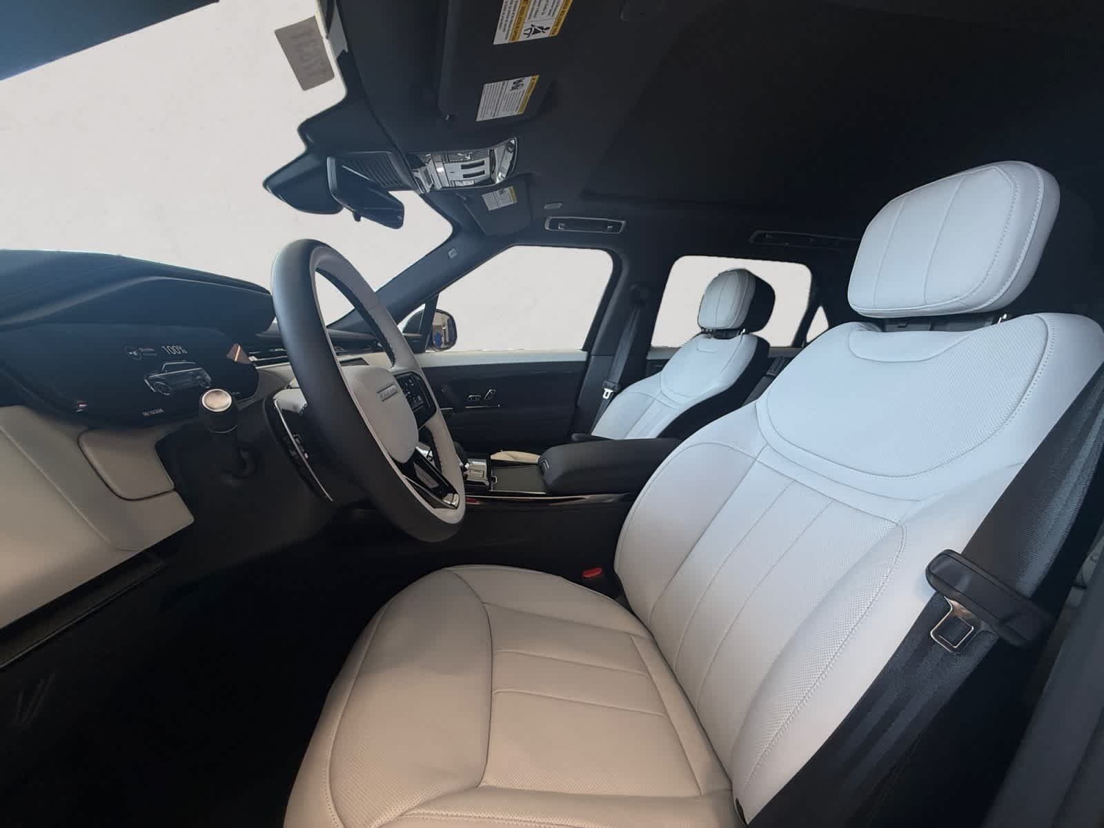 New 2026 Carpathian Grey LAND ROVER Dynamic SE image 9
