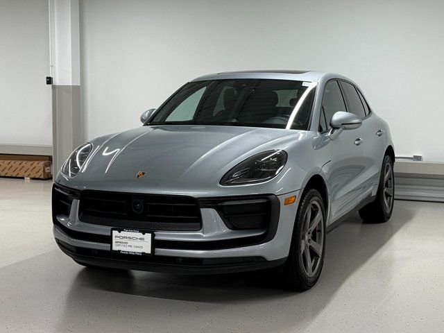 2024 Porsche Macan Base