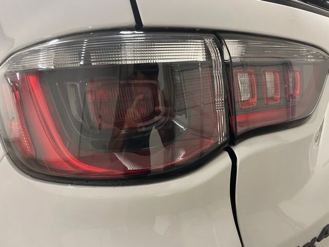 Used 2023 White Jeep Trailhawk image 7
