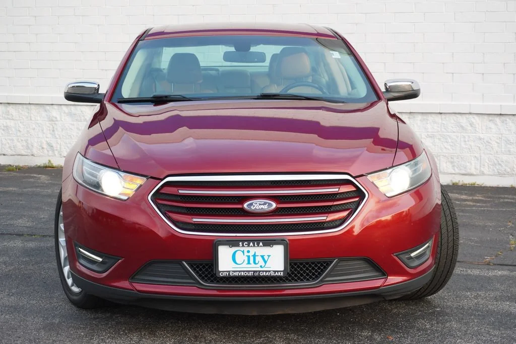 Used 2015 Red Ford Limited image 5