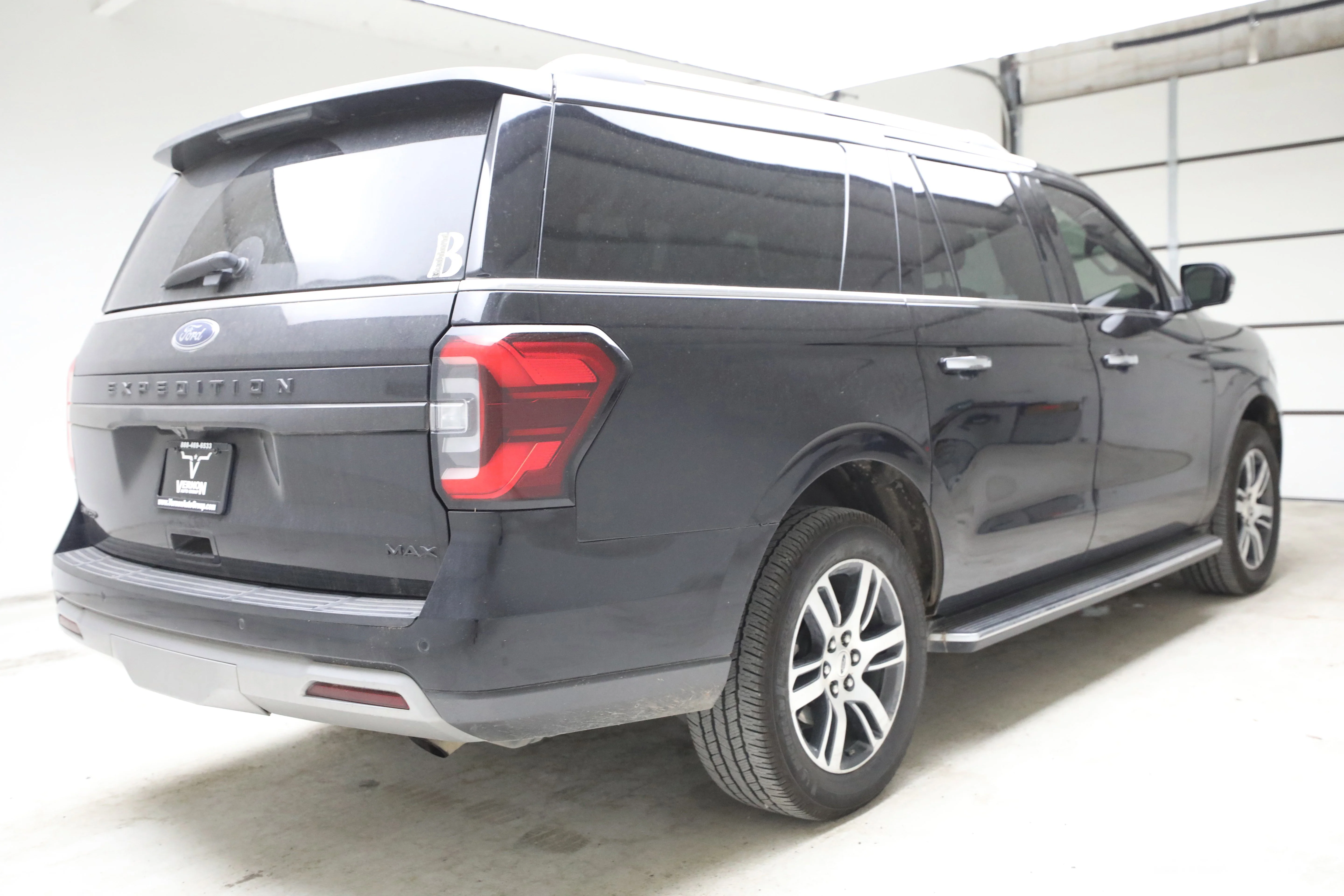 Pre-Owned 2023 Ford Expedition Max Limited 4x4