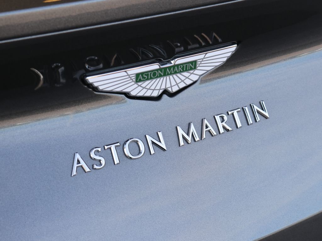 Used 2019 Gray Aston Martin Volante image 28