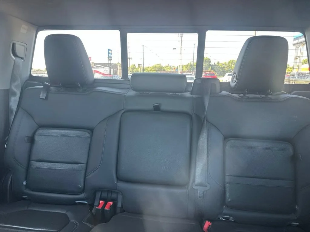 Used 2020 QUICKSILVER METALLIC GMC Denali image 29